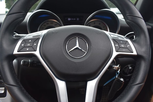 Used Mercedes-Benz SLK 2013 for sale - 75548377: Photo 25
