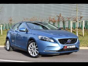 Volvo V40 D4 Geartronic SE Lux Nav (2014) review