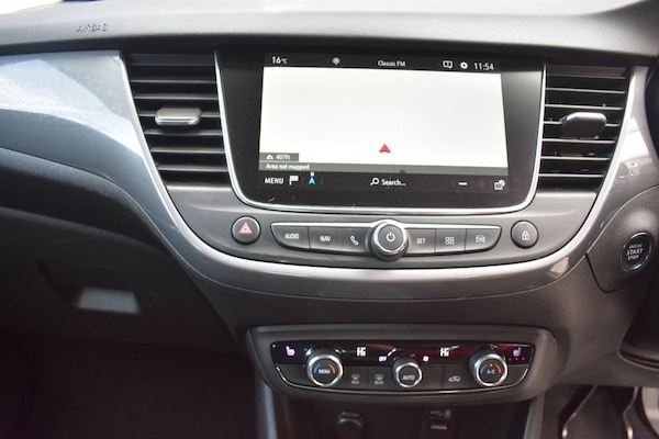 Used Vauxhall Crossland 2022 for sale - 76163187: Photo 4