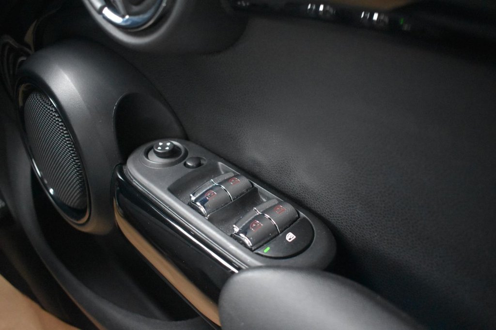 Used MINI Hatch 2018 for sale - 77567560: Photo 30