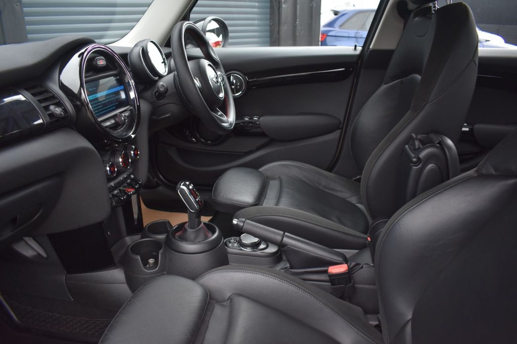 Used MINI Hatch 2018 for sale - 77567560: Photo 5