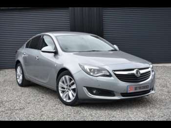 2015 (15) - 2.0 CDTi SRi Hatchback 5dr Diesel Auto Euro 5 (163 ps)