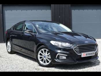 2021 (70) - 2.0 TiVCT Zetec Edition Saloon 4dr Petrol Hybrid CVT Euro 6 (s/s) (187 ps)