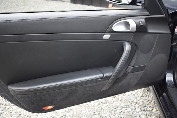 Used Porsche 911 2007 for sale - 75704113: Photo 12