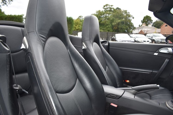 Used Porsche 911 2007 for sale - 75704113: Photo 14