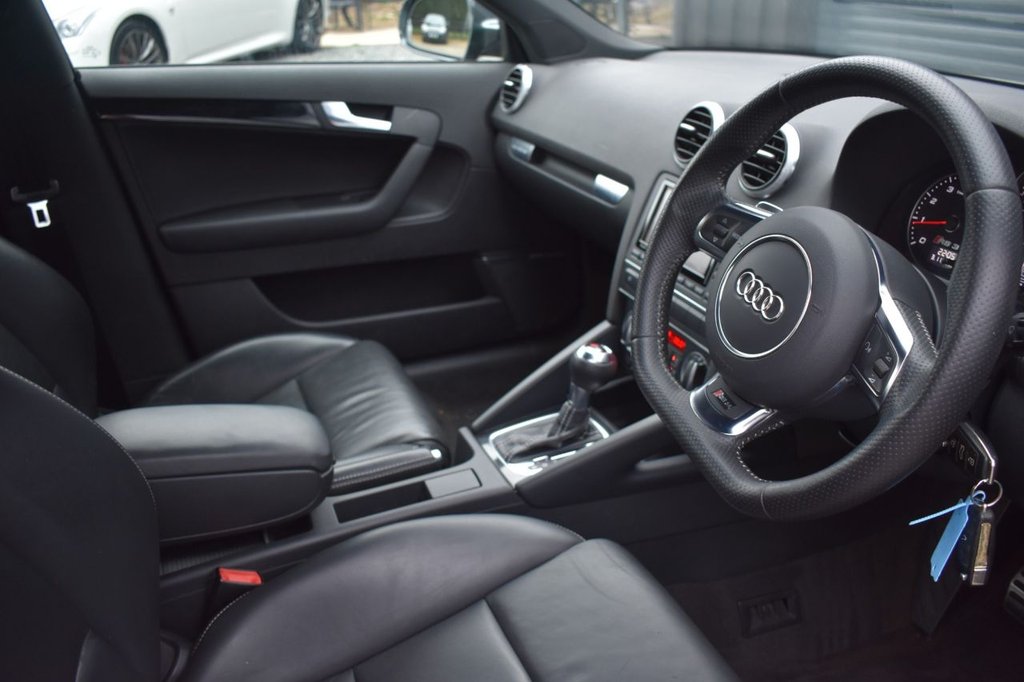 Used Audi RS3 2012 for sale - 76604630: Photo 12