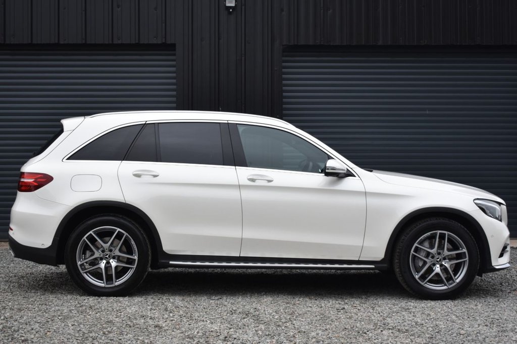 Used Mercedes-Benz GLC 2017 for sale - 76469710: Photo 2