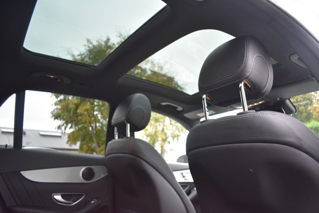 Used Mercedes-Benz GLC 2017 for sale - 76469710: Photo 5