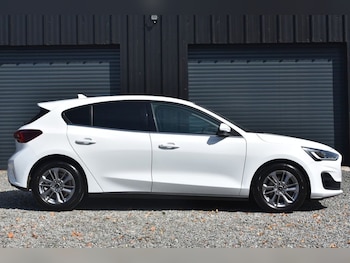 Used Ford Focus 2022 for sale - 79534840: Photo