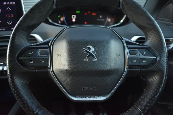 Used Peugeot 3008 2018 for sale - 76162795: Photo 15
