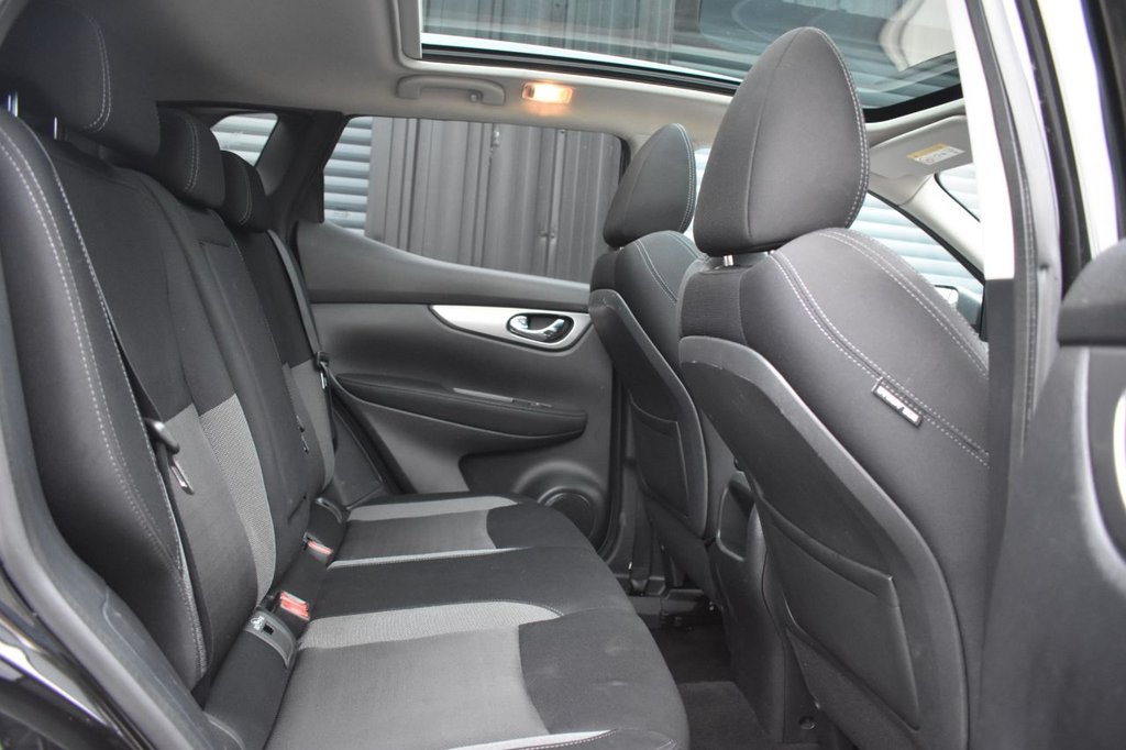 Used Nissan Qashqai 2017 for sale - 77567552: Photo 21