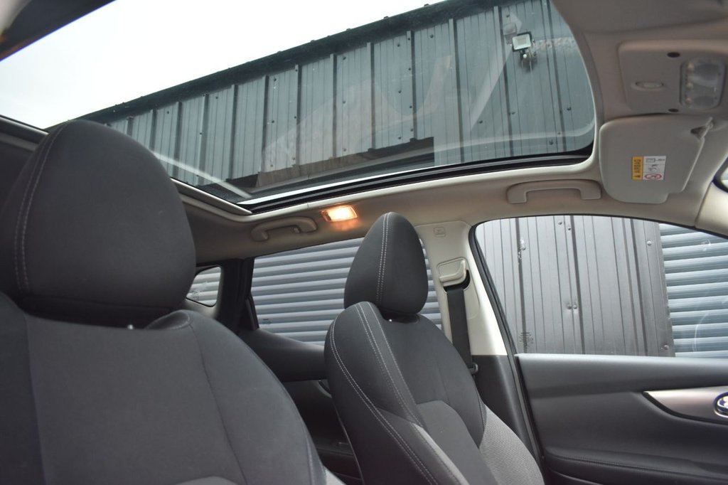 Used Nissan Qashqai 2017 for sale - 77567552: Photo 5