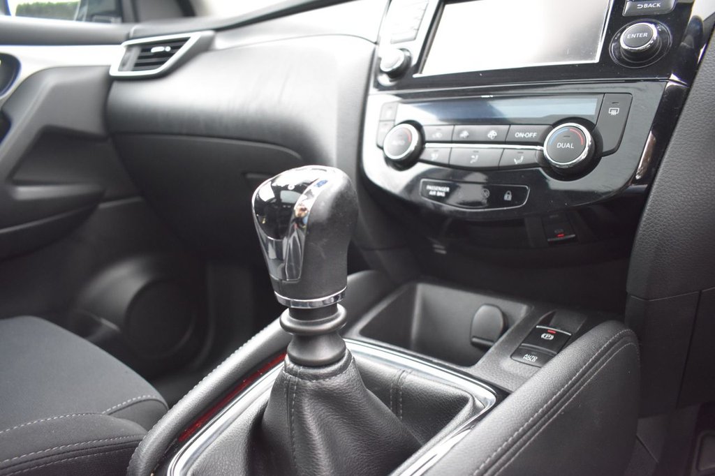 Used Nissan Qashqai 2017 for sale - 77567552: Photo 7