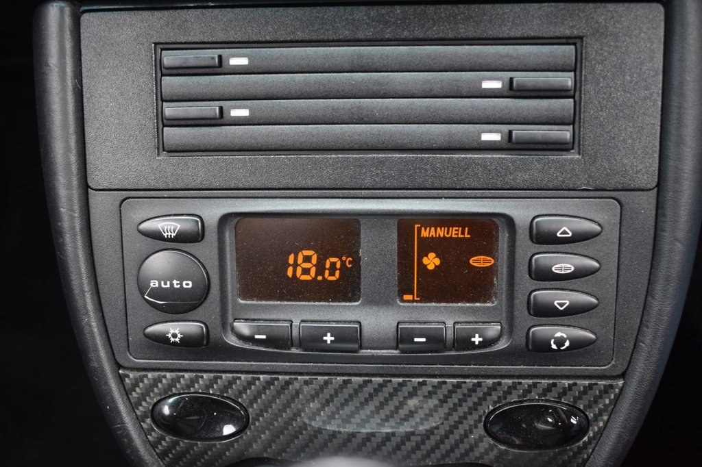 Used Porsche 911 2004 for sale - 78110273: Photo 16