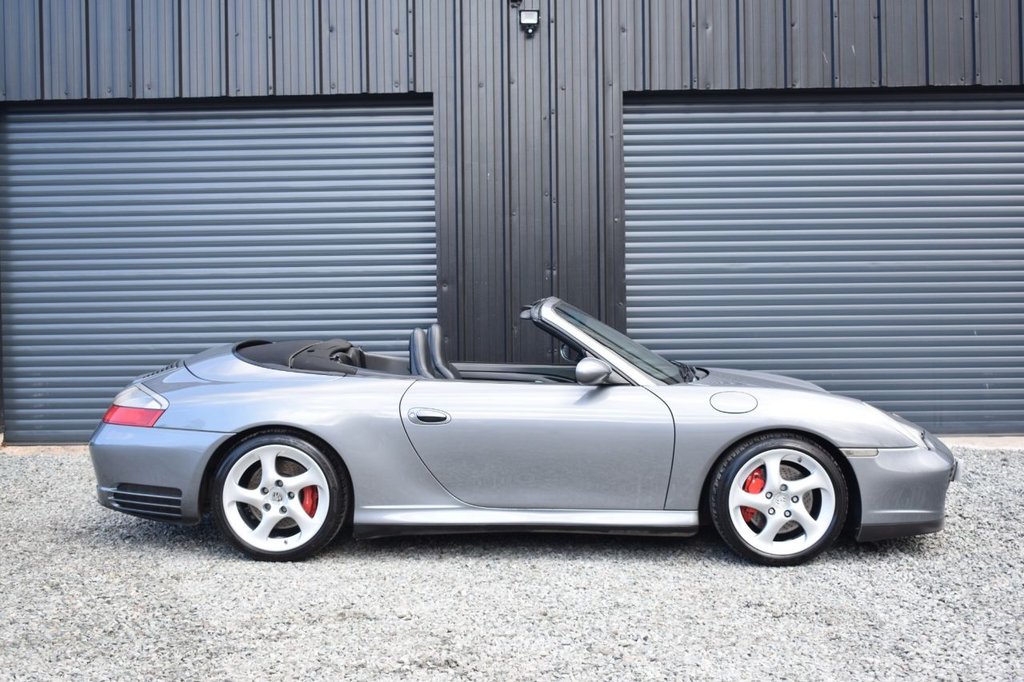 Used Porsche 911 2004 for sale - 78110273: Photo 2