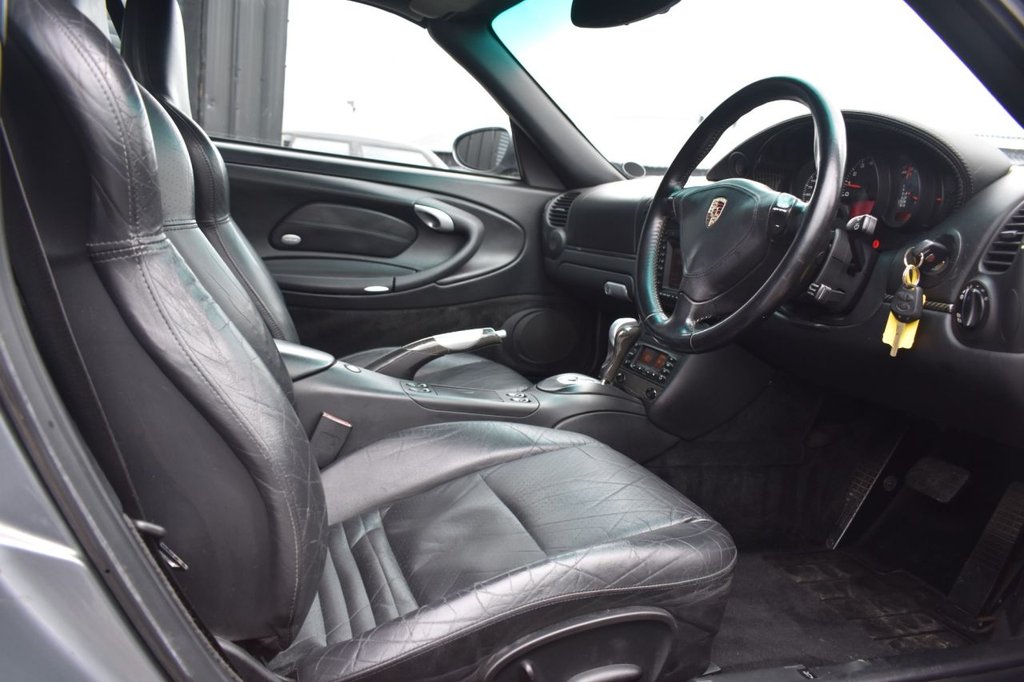 Used Porsche 911 2004 for sale - 78110273: Photo 4