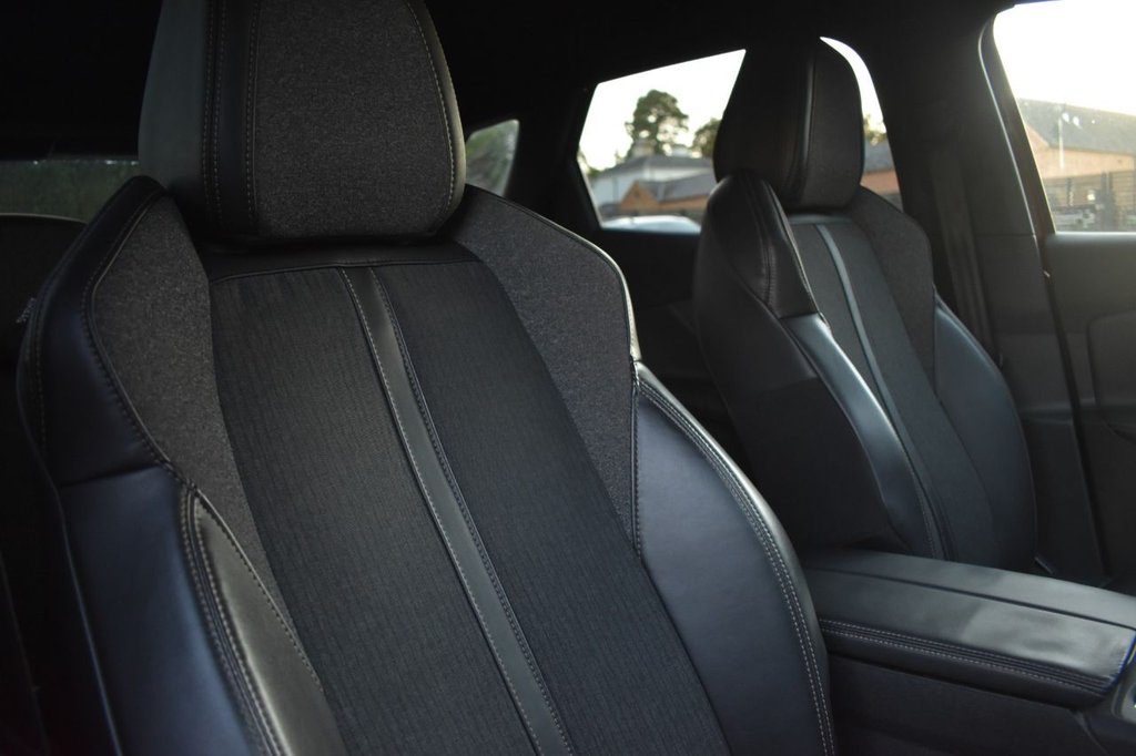 Used Peugeot 3008 2018 for sale - 77567551: Photo 11