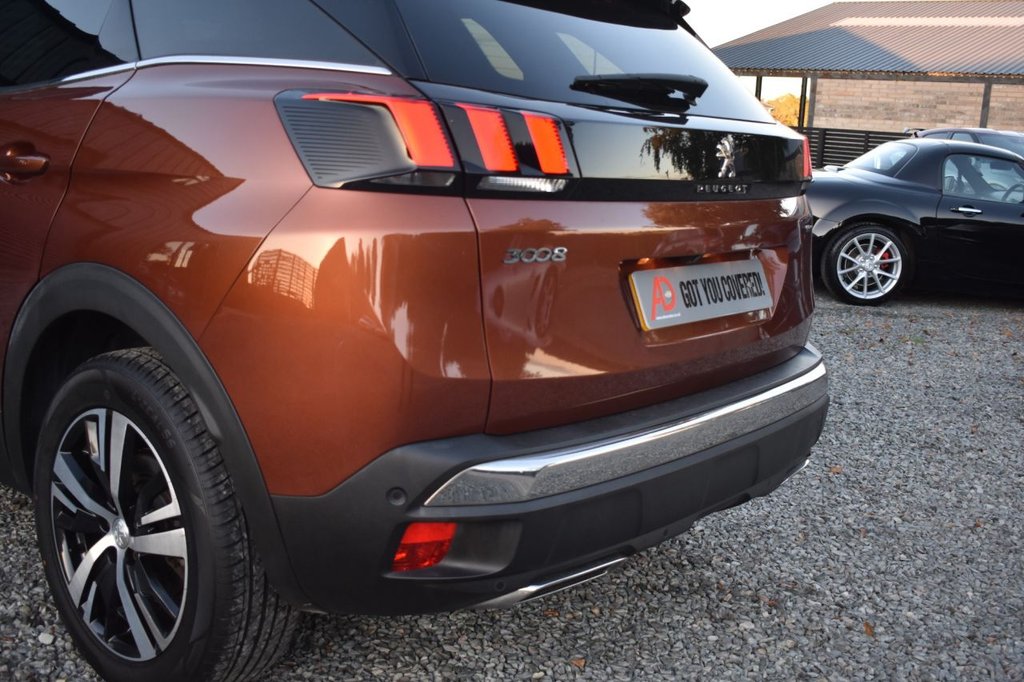 Used Peugeot 3008 2018 for sale - 77567551: Photo 14