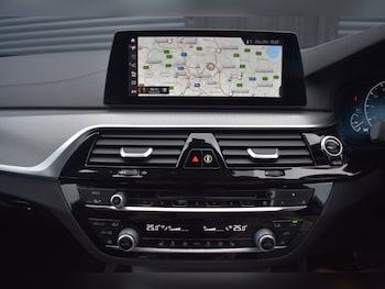 Used BMW 5 Series 2019 for sale - 77567555: Photo