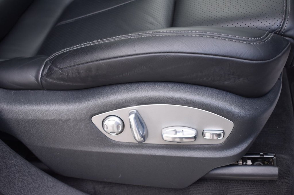 Used Porsche Cayenne 2015 for sale - 77567550: Photo 12