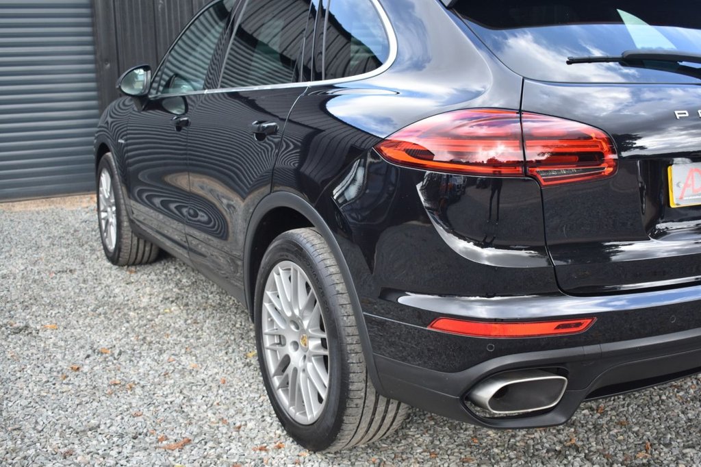 Used Porsche Cayenne 2015 for sale - 77567550: Photo 13