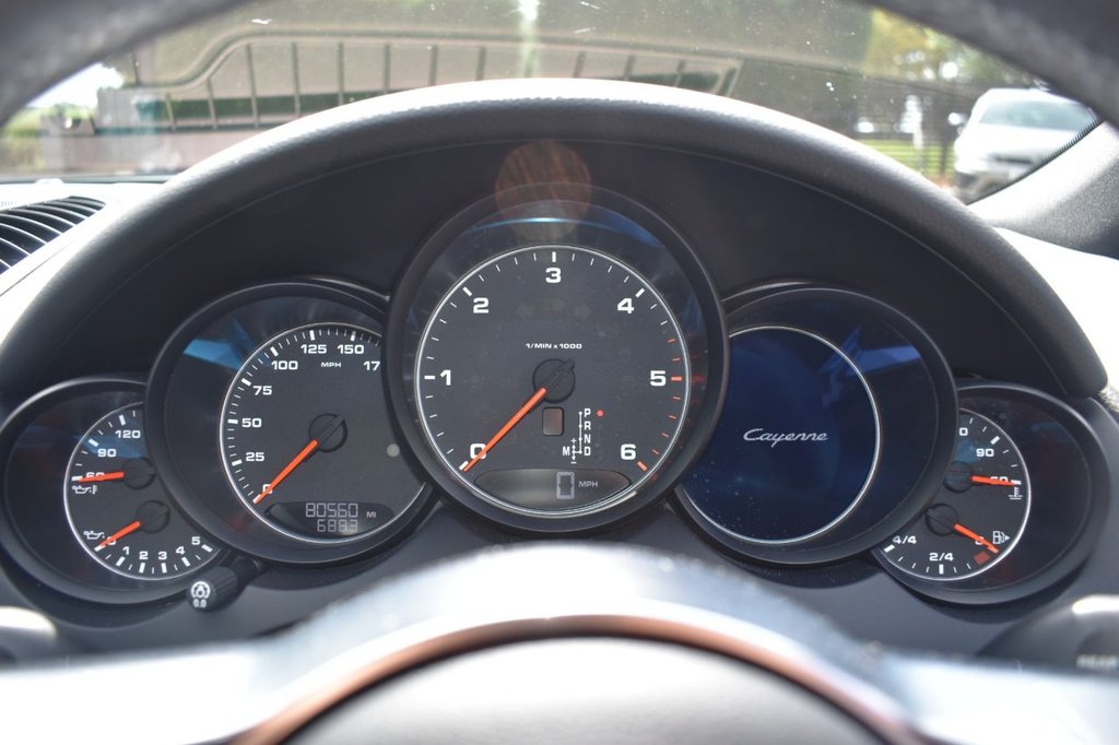 Used Porsche Cayenne 2015 for sale - 77567550: Photo 16