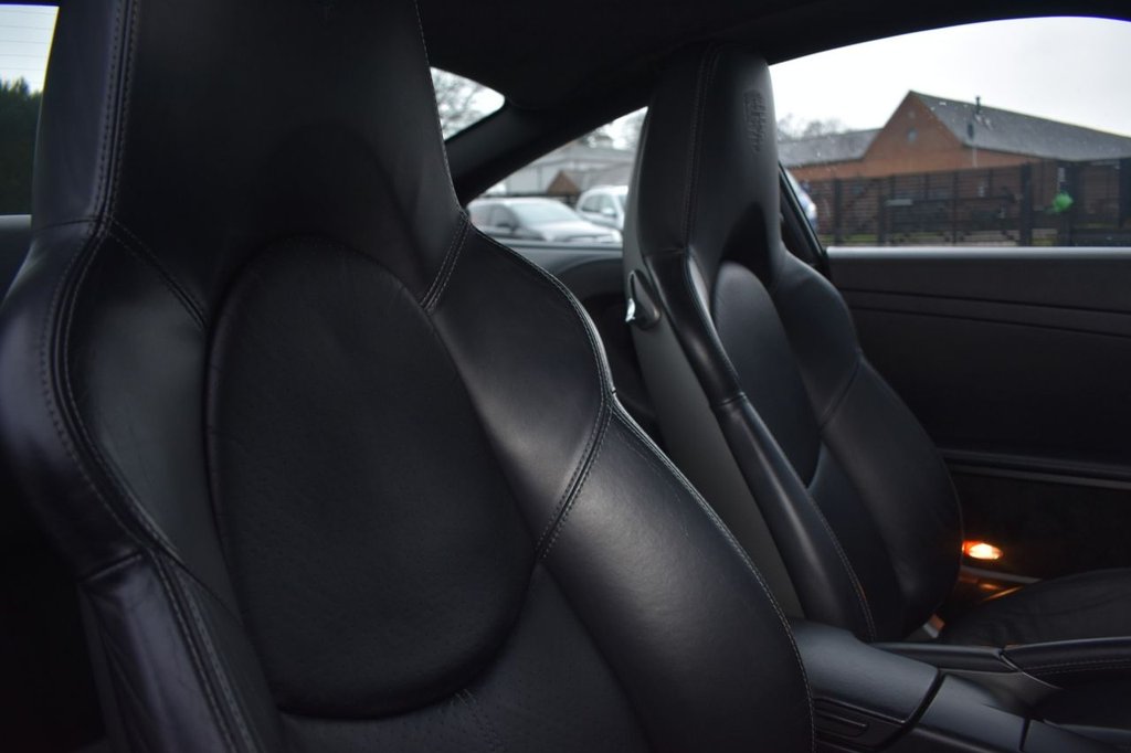 Used Porsche 911 2007 for sale - 77567559: Photo 11