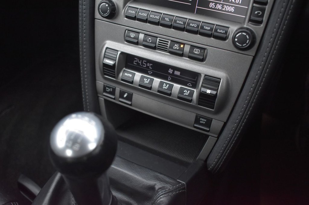 Used Porsche 911 2007 for sale - 77567559: Photo 14