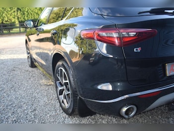 Used Alfa Romeo Stelvio 2021 for sale - 78844162: Photo
