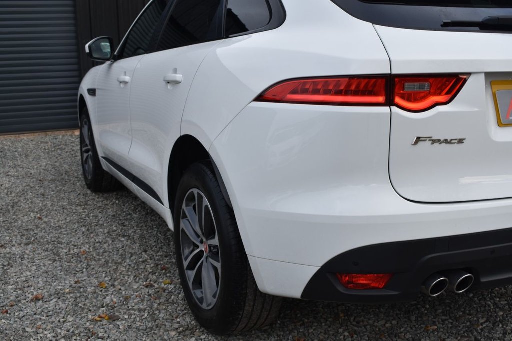 Used Jaguar F-Pace 2017 for sale - 76469786: Photo 14