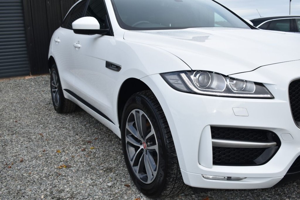 Used Jaguar F-Pace 2017 for sale - 76469786: Photo 15