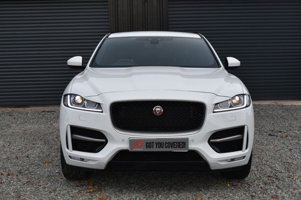 Used Jaguar F-Pace 2017 for sale - 76469786: Photo 2
