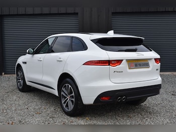 Used Jaguar F-Pace 2017 for sale - 76469786: Photo