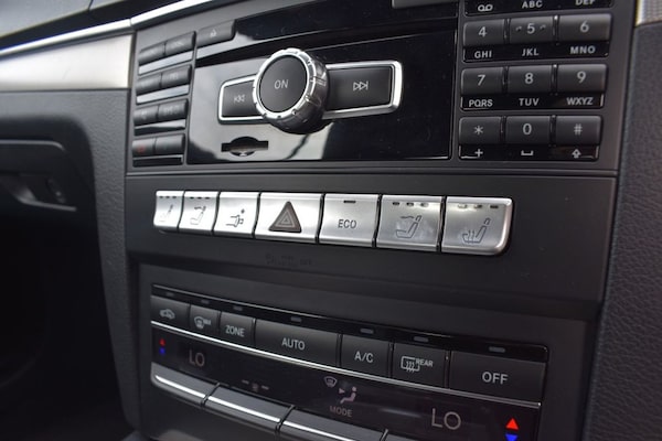 Used Mercedes-Benz E-Class 2014 for sale - 76105438: Photo 22