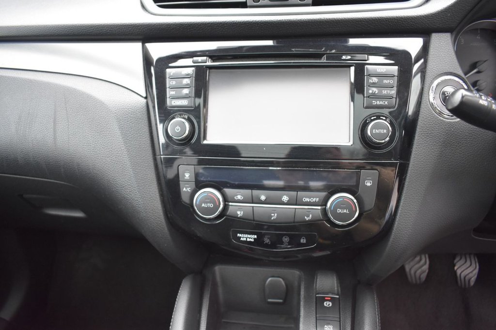 Used Nissan Qashqai 2017 for sale - 76323309: Photo 19