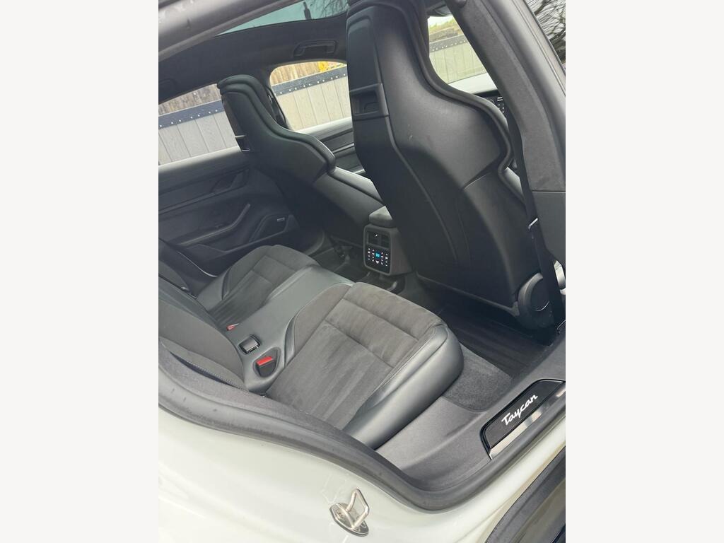 Used Porsche Taycan 2022 for sale - 77592529: Photo 14