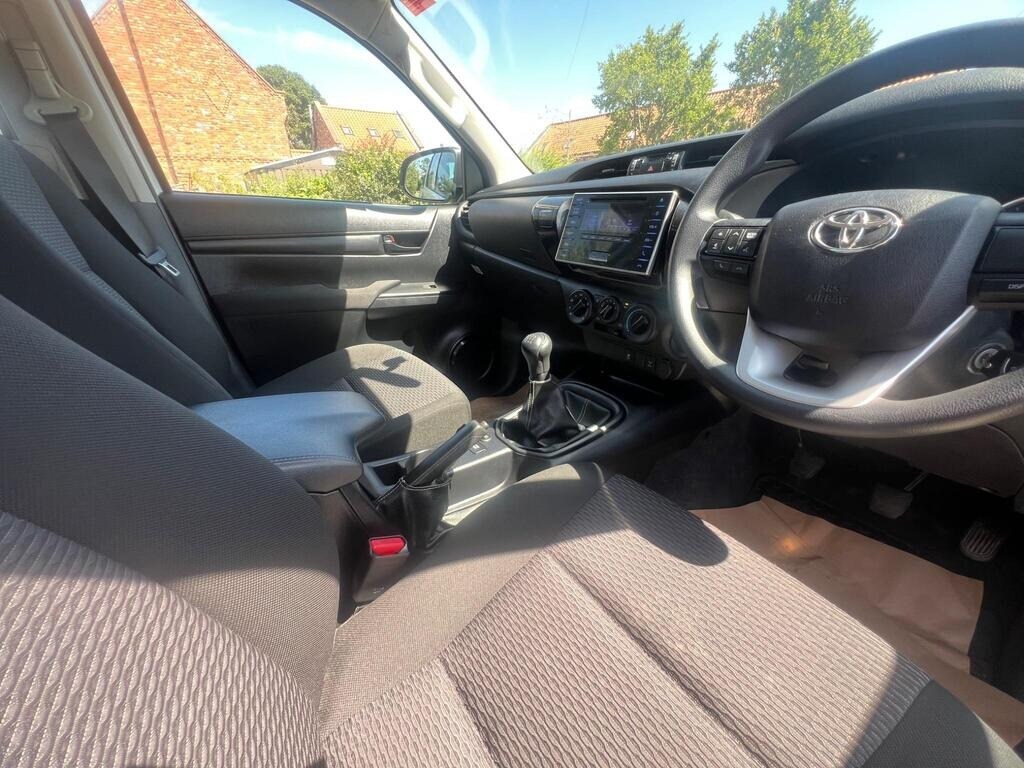 Used Toyota Hilux 2020 for sale - 77592730: Photo 9