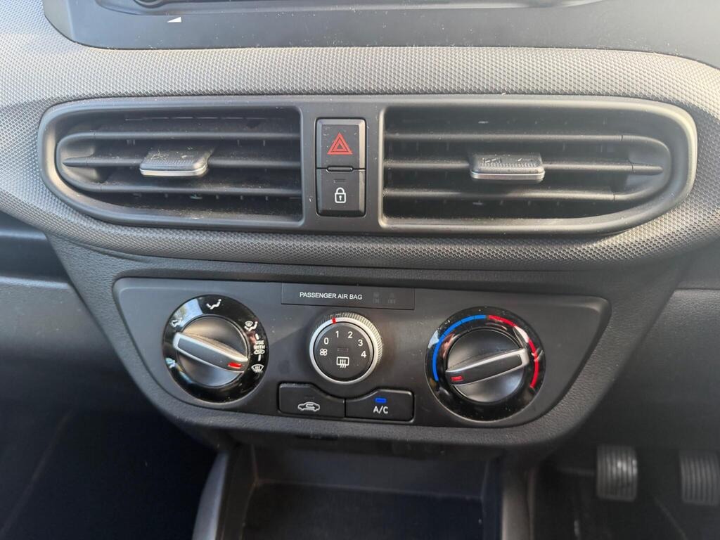 Used Hyundai i10 2022 for sale - 77732907: Photo 13