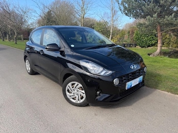 Used Hyundai i10 2022 for sale - 77732907: Photo