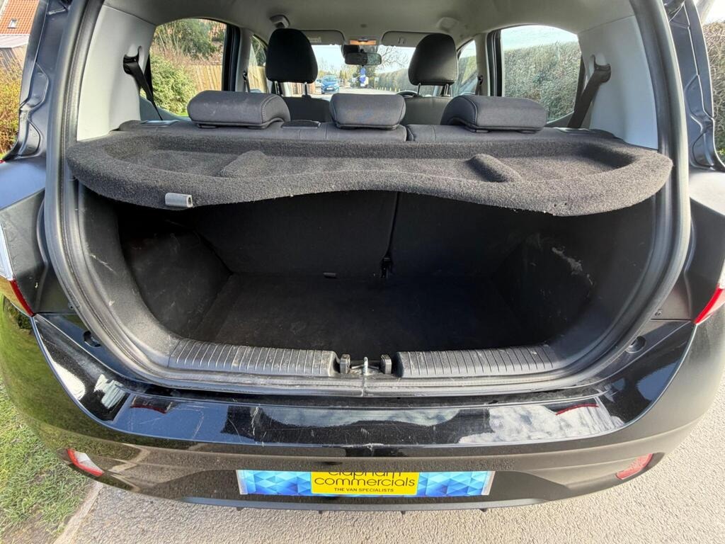 Used Hyundai i10 2022 for sale - 77732907: Photo 9