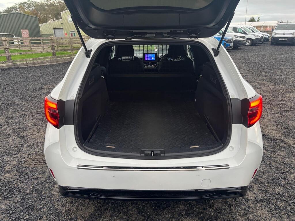 Used Toyota Corolla 2023 for sale - 77592555: Photo 9