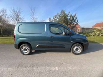 Used Citroen Berlingo 2025 for sale - 74103460: Photo