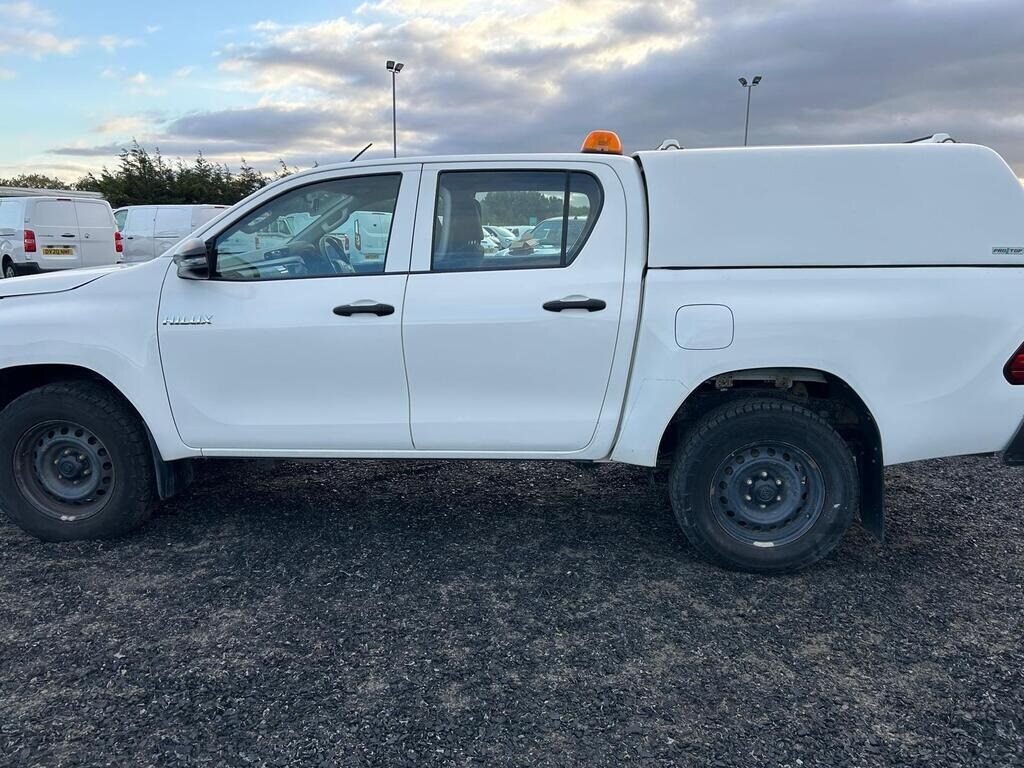 Used Toyota Hilux 2019 for sale - 77592912: Photo 7