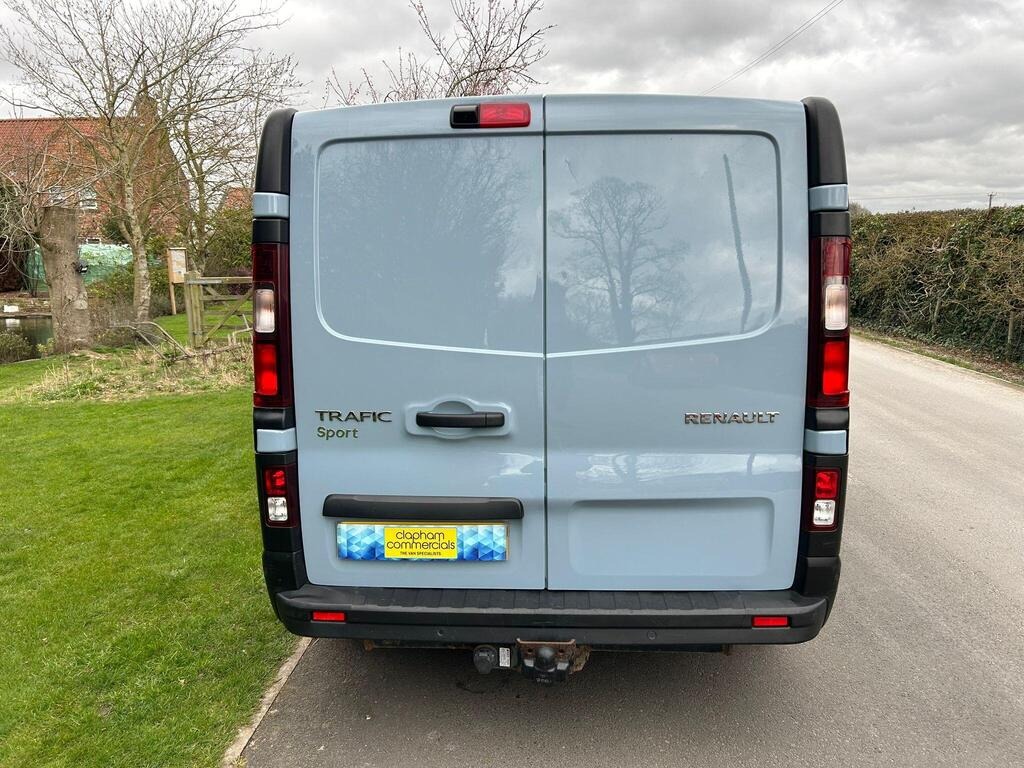 Used Renault Trafic 2023 for sale - 77989191: Photo 6