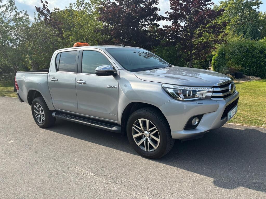Used Toyota Hilux 2018 for sale - 77593073: Photo 3