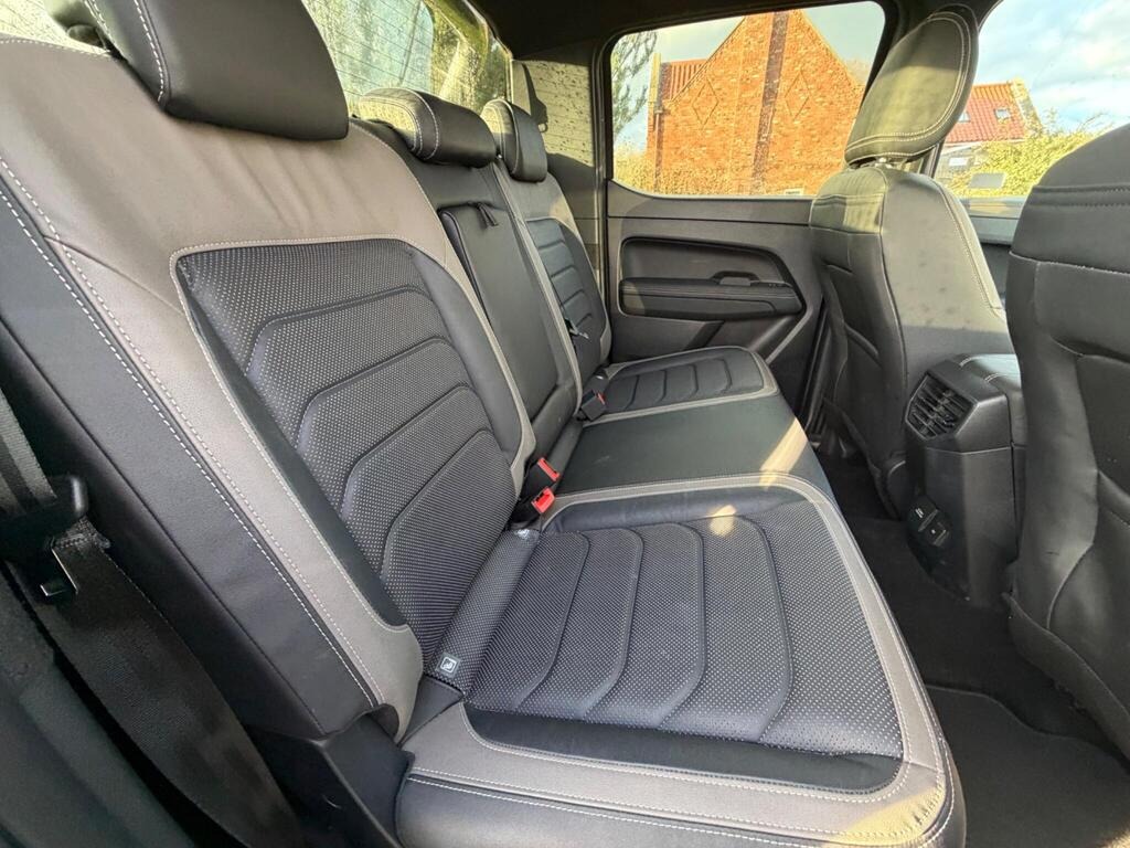 Used Volkswagen Amarok 2025 for sale - 77989369: Photo 11