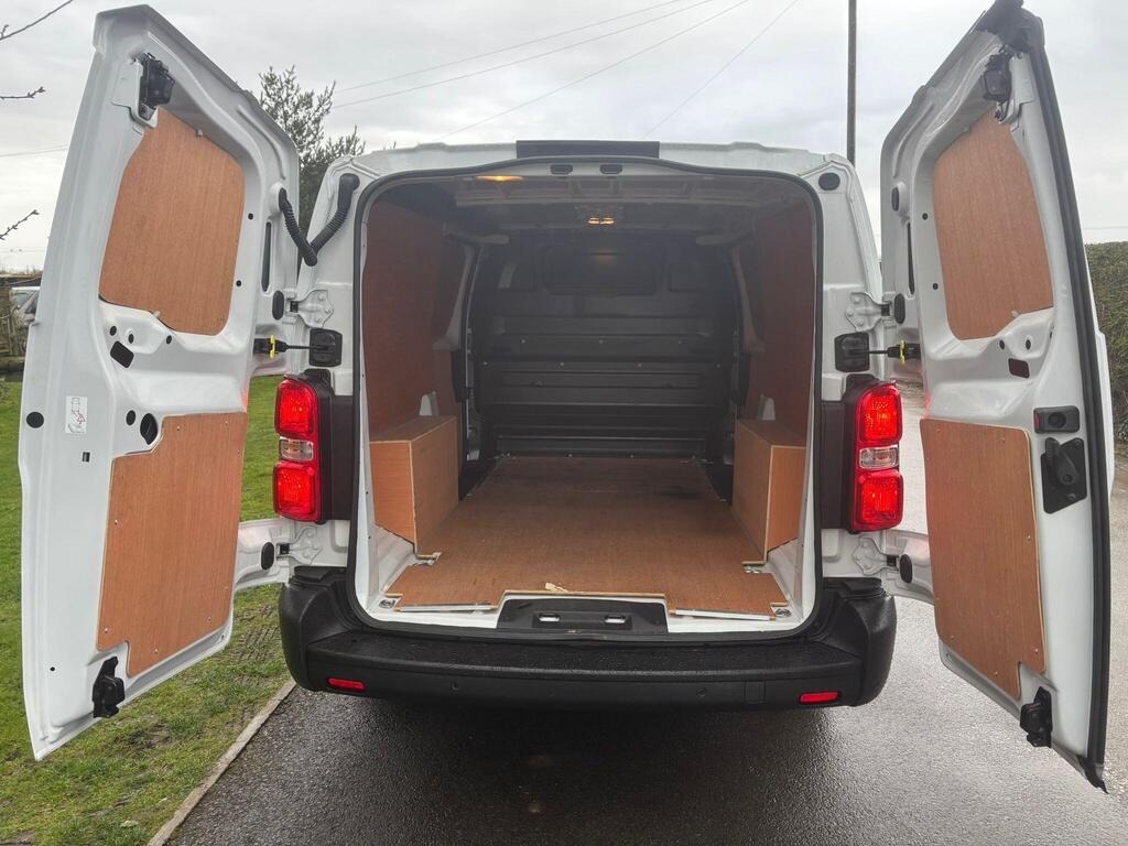 Used Vauxhall Vivaro 2024 for sale - 77691648: Photo 10