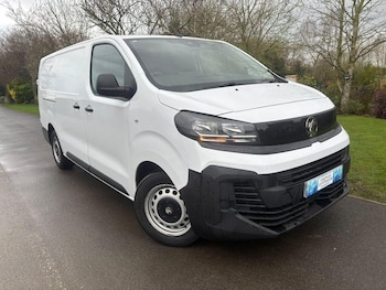 Vauxhall Vivaro feature image