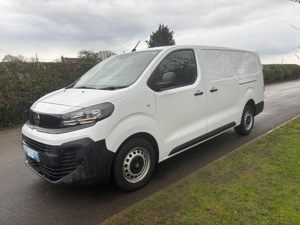 Used Vauxhall Vivaro 2024 for sale - 77691648: Photo 4