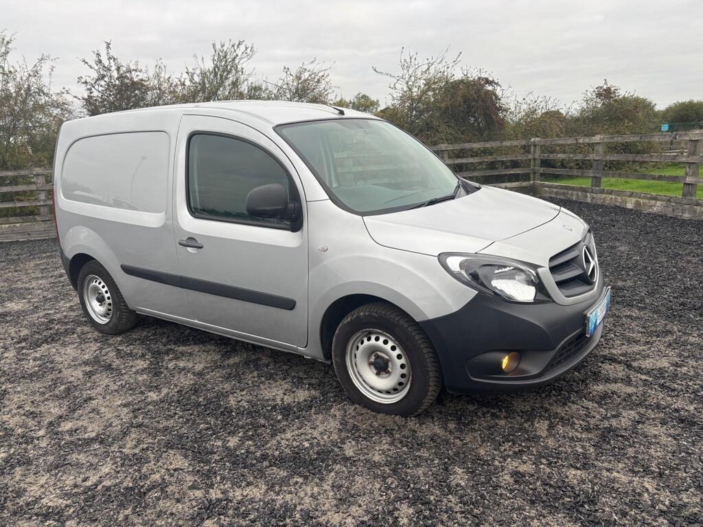 Used Mercedes-Benz Citan 2018 for sale - 77592410: Photo 2
